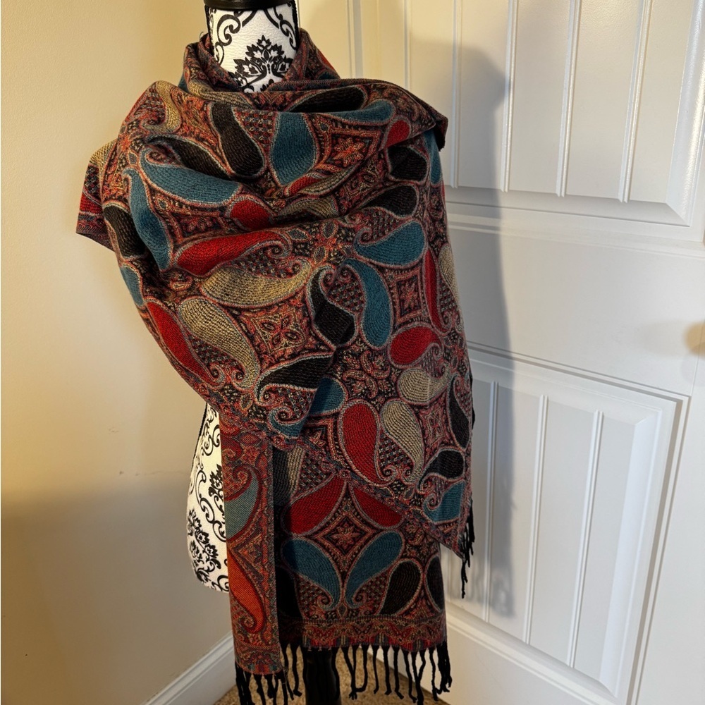Adrienne Vittadini Multicolor Paisley Wrap NWT